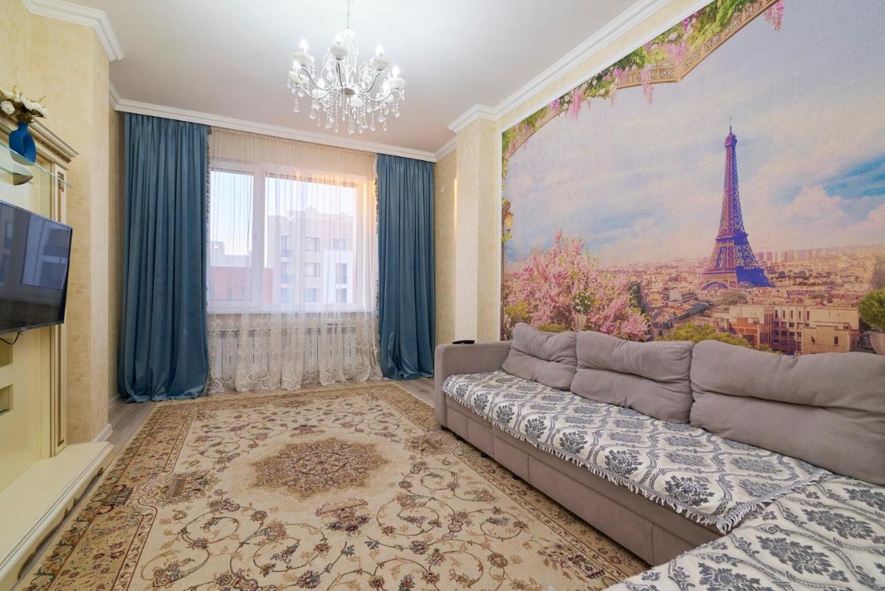 Экспо Бульвар 5 Astana Bagian luar foto